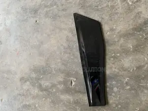 2017 2018 Honda CR-V Left LH Rear Door Body Molding
