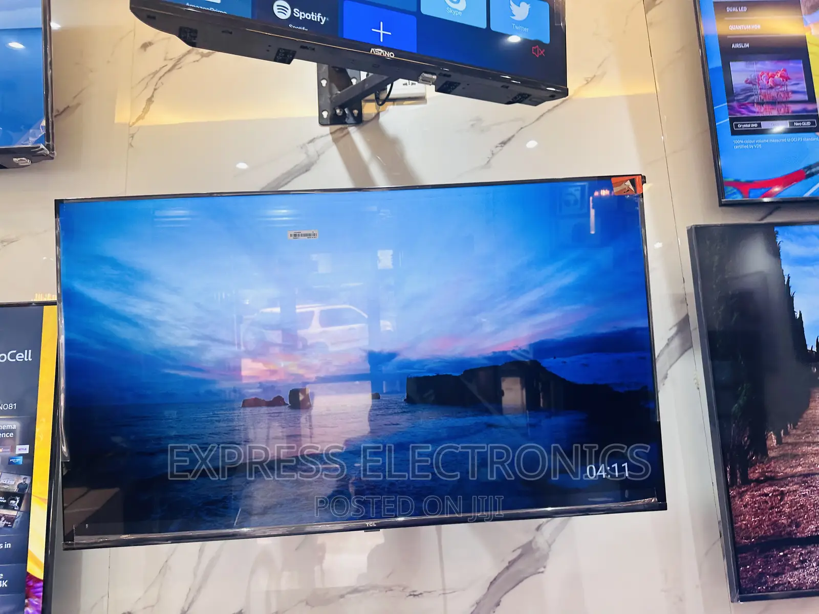 32D54000 TCL FHD Satellite Digital Tv 