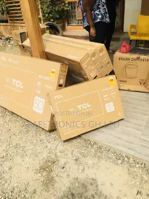 TCL Full HD Glossy Black Electric S5400A 32 Inches HDR Tv