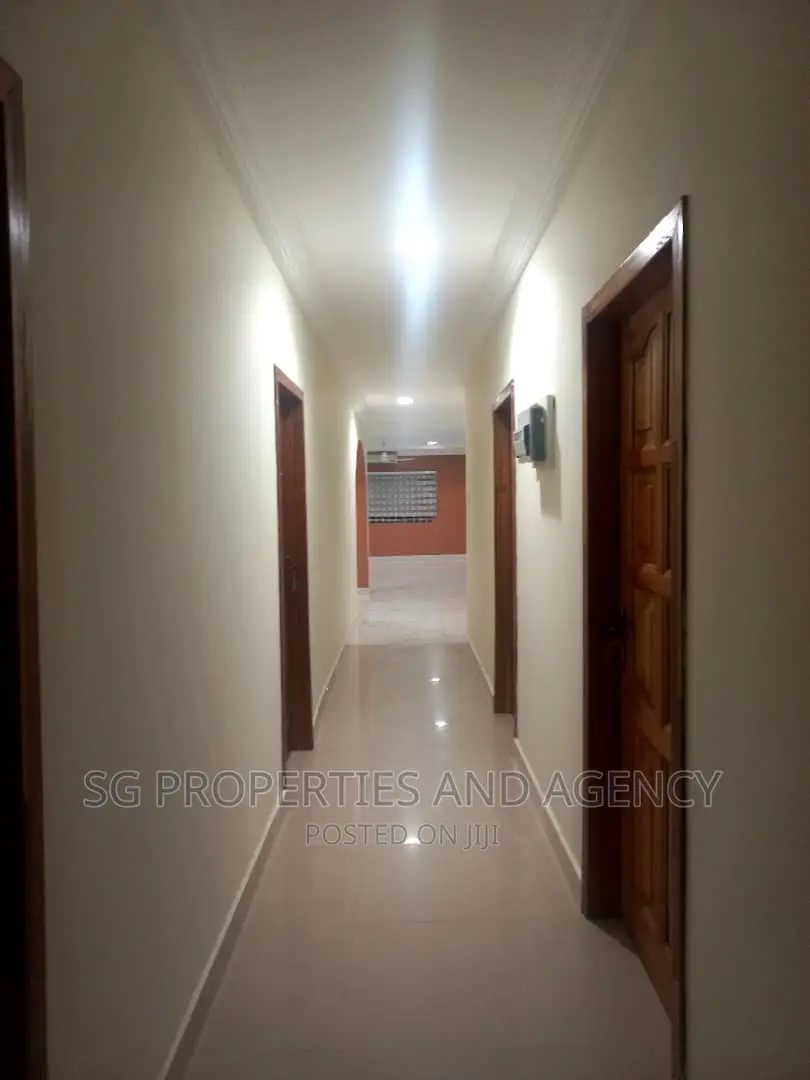 3bdrm House in Coastal, Spintex for rent