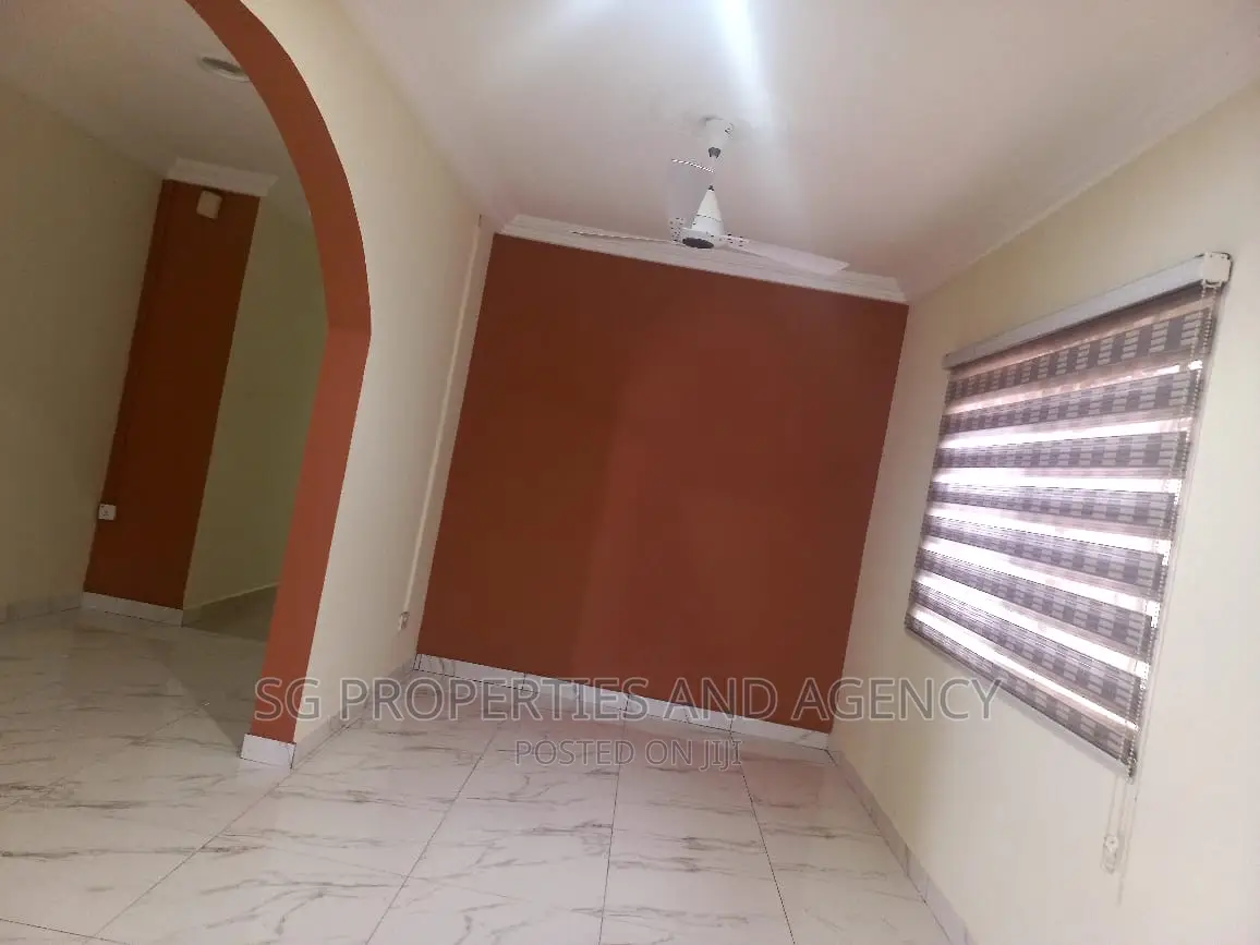 3bdrm House in Coastal, Spintex for rent