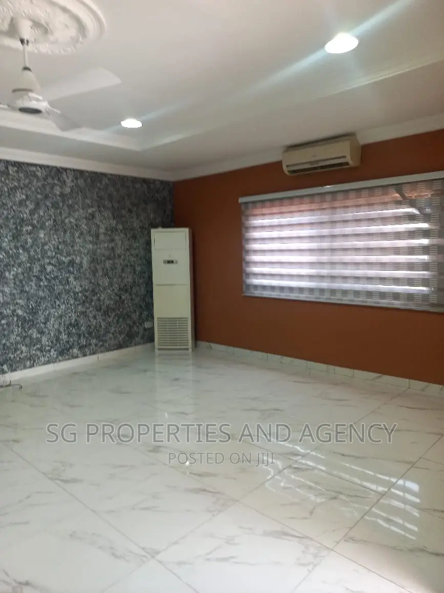 3bdrm House in Coastal, Spintex for rent
