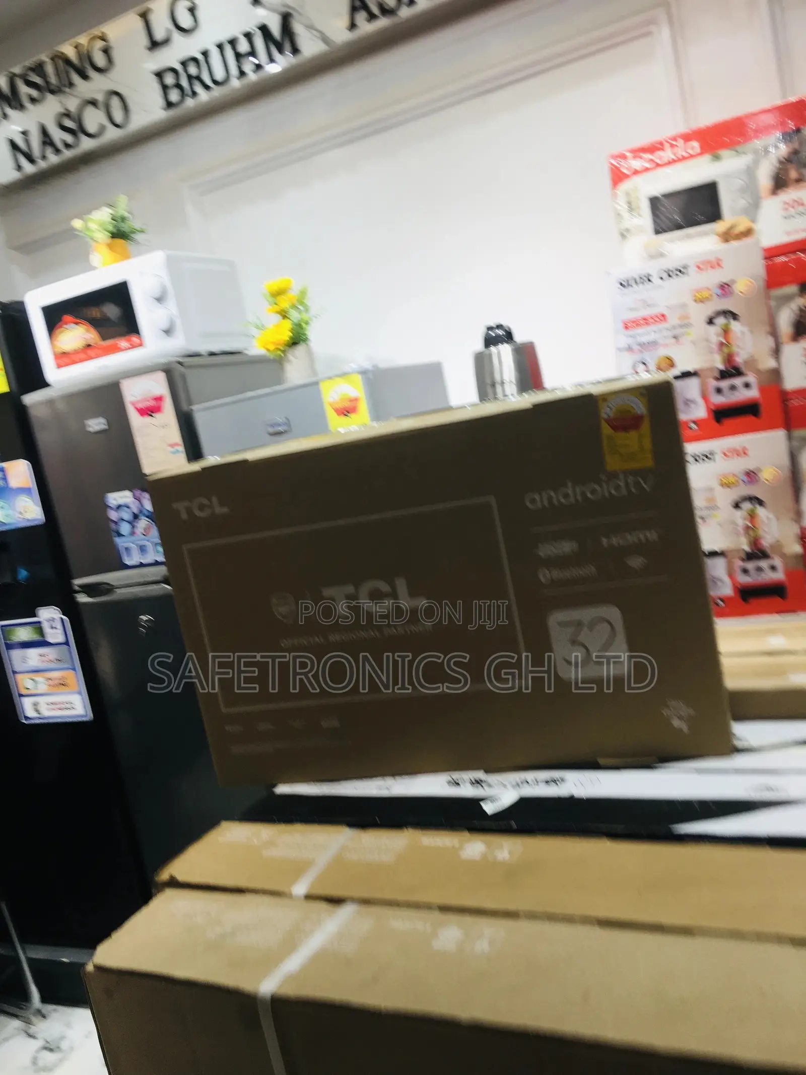 TCL 32 Inches Full HD Glossy LED S5400A Electric Black Tv