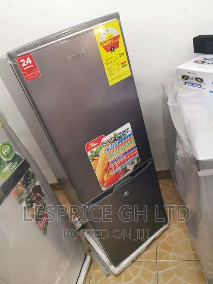 Chigo// 126L Bottom Freezer Fridge