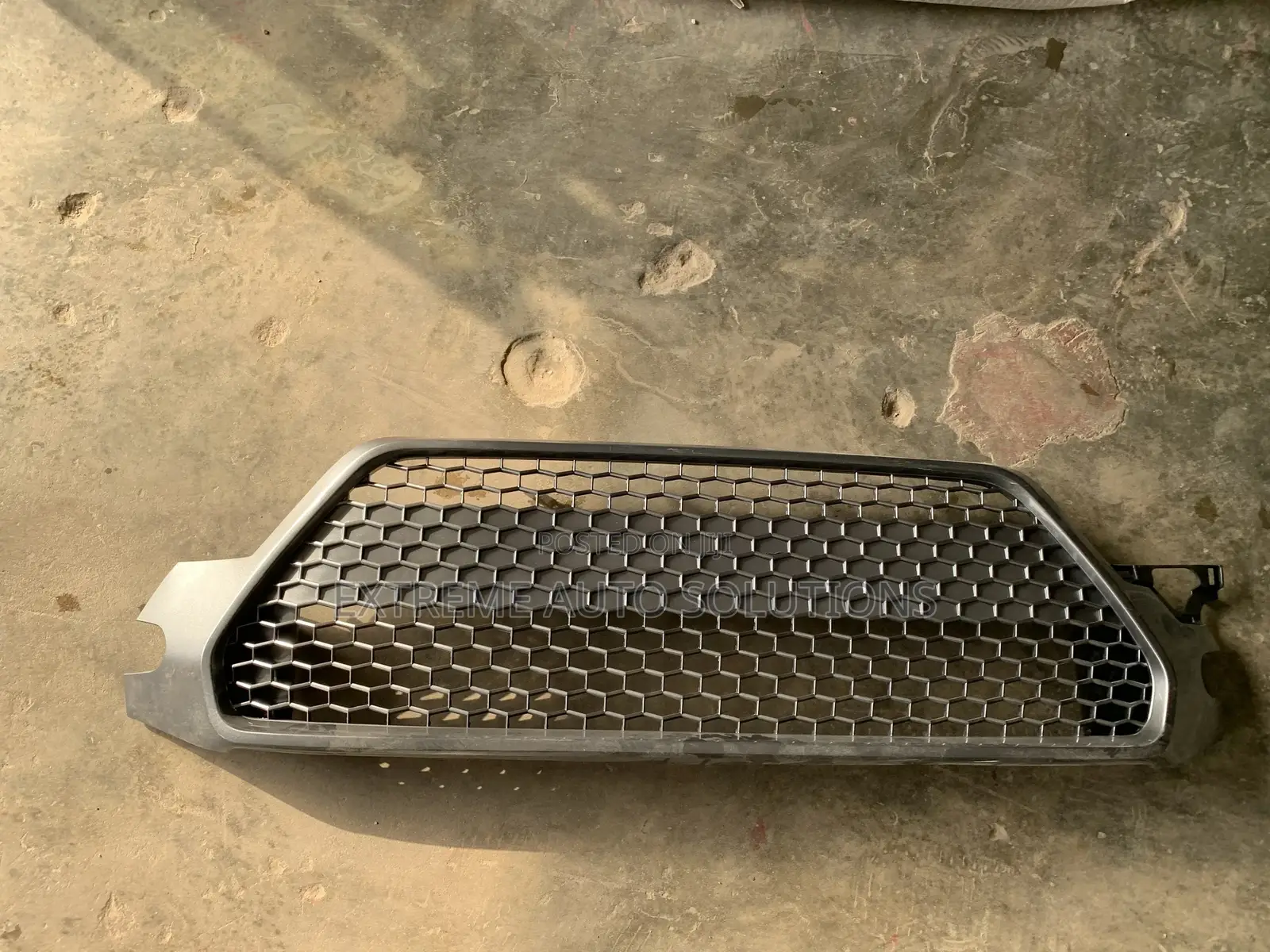 2020 - 2021 Toyota Corolla Front Lower Grille