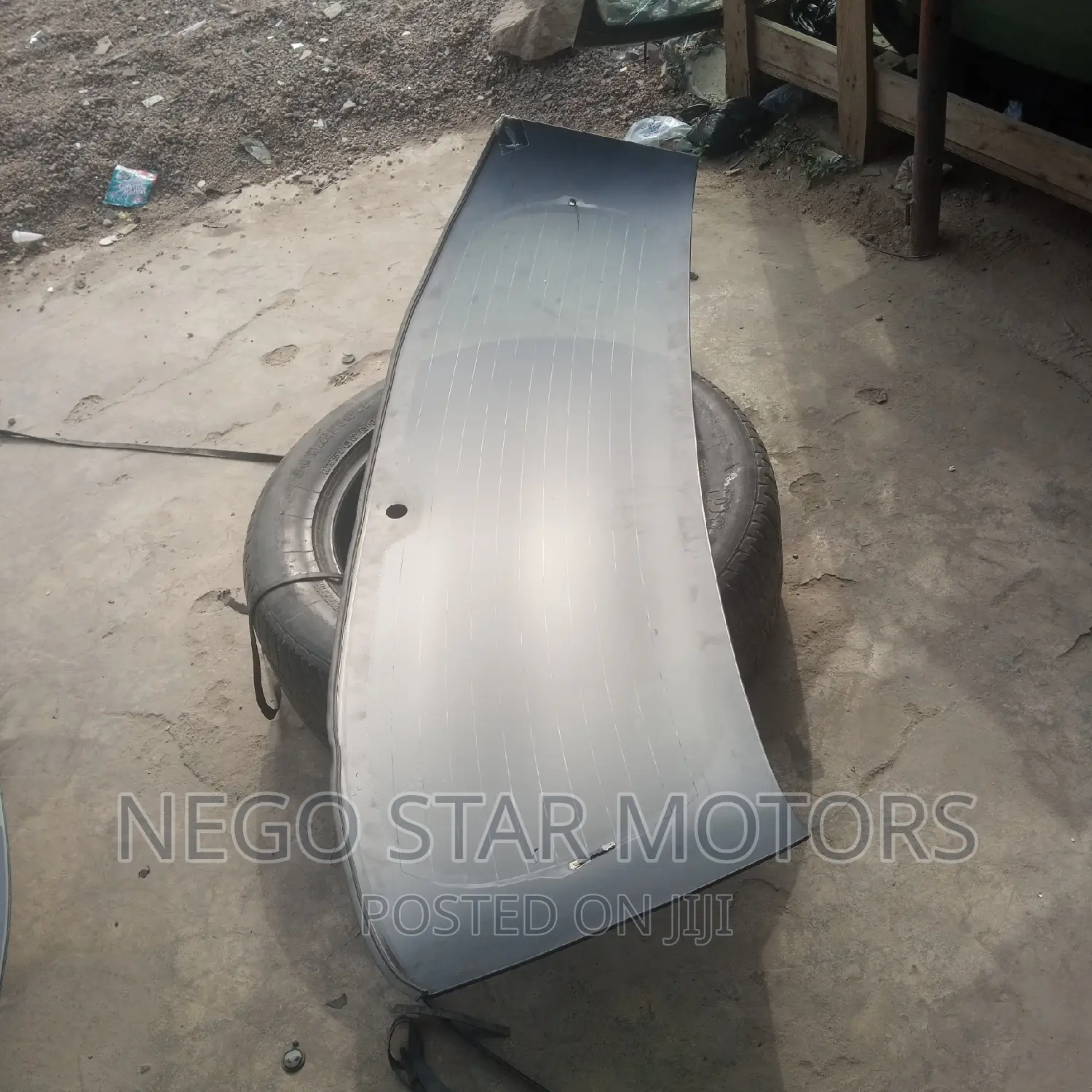 Kia Sorento 2010 Back Glass Tinted