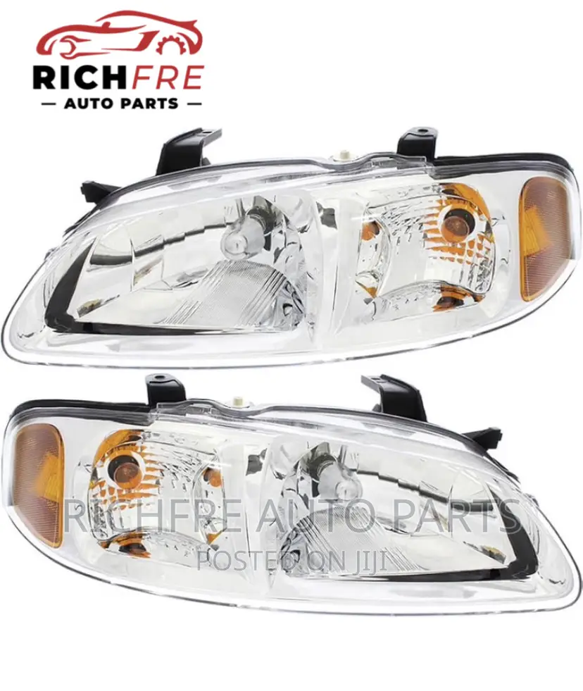 Nissan Sentra 2000-2002 Headlight