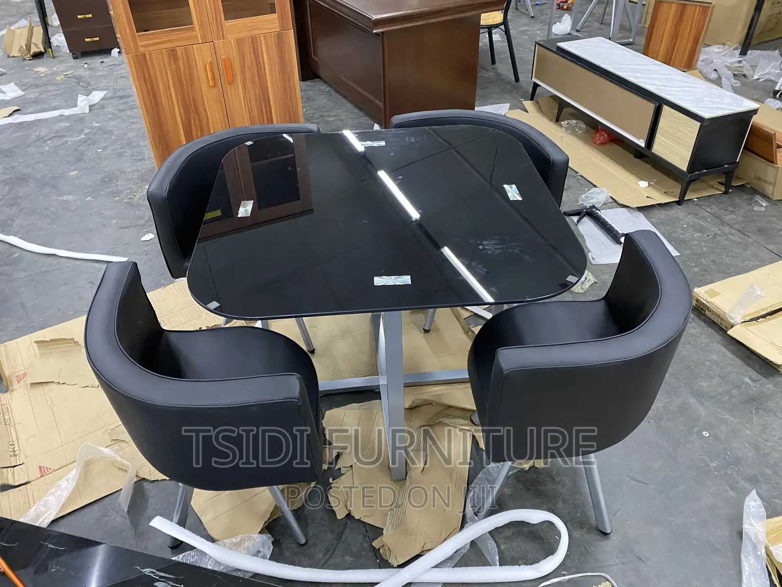Quality Dining Sets