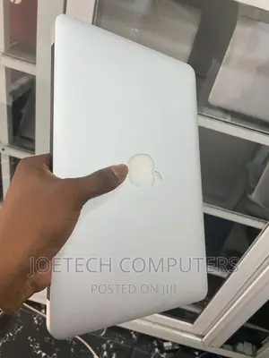 Laptop Apple MacBook Air 2012 4GB Intel Core i5 SSD 128GB