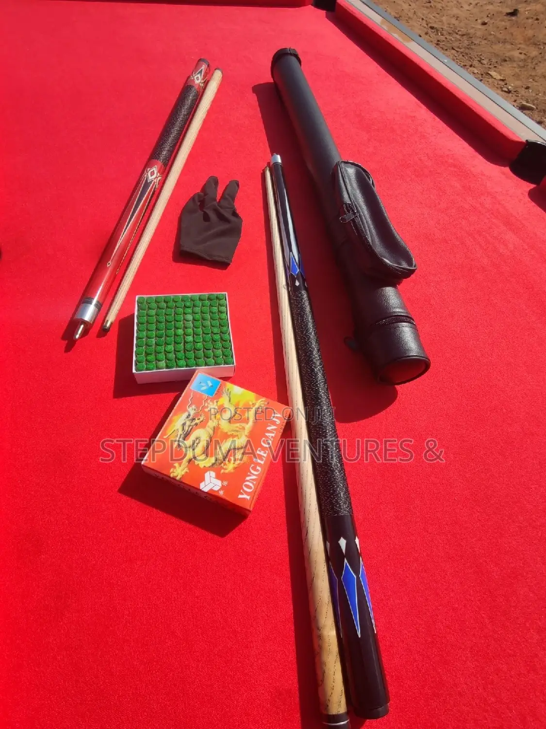 Snooker Stick With It's Bag and Glove