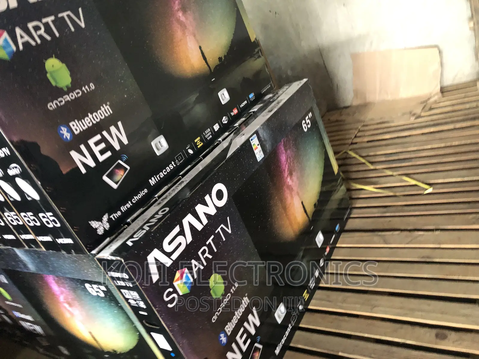 Latest Asano 65′′ UHD Miracast Smart Satellite TV – Black