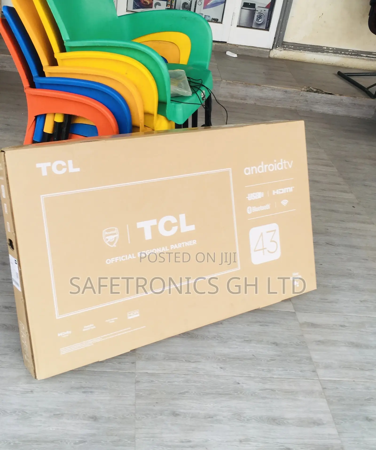 Glossy Electric LED HDR TCL 43 Inches Black Smart P635 Tv