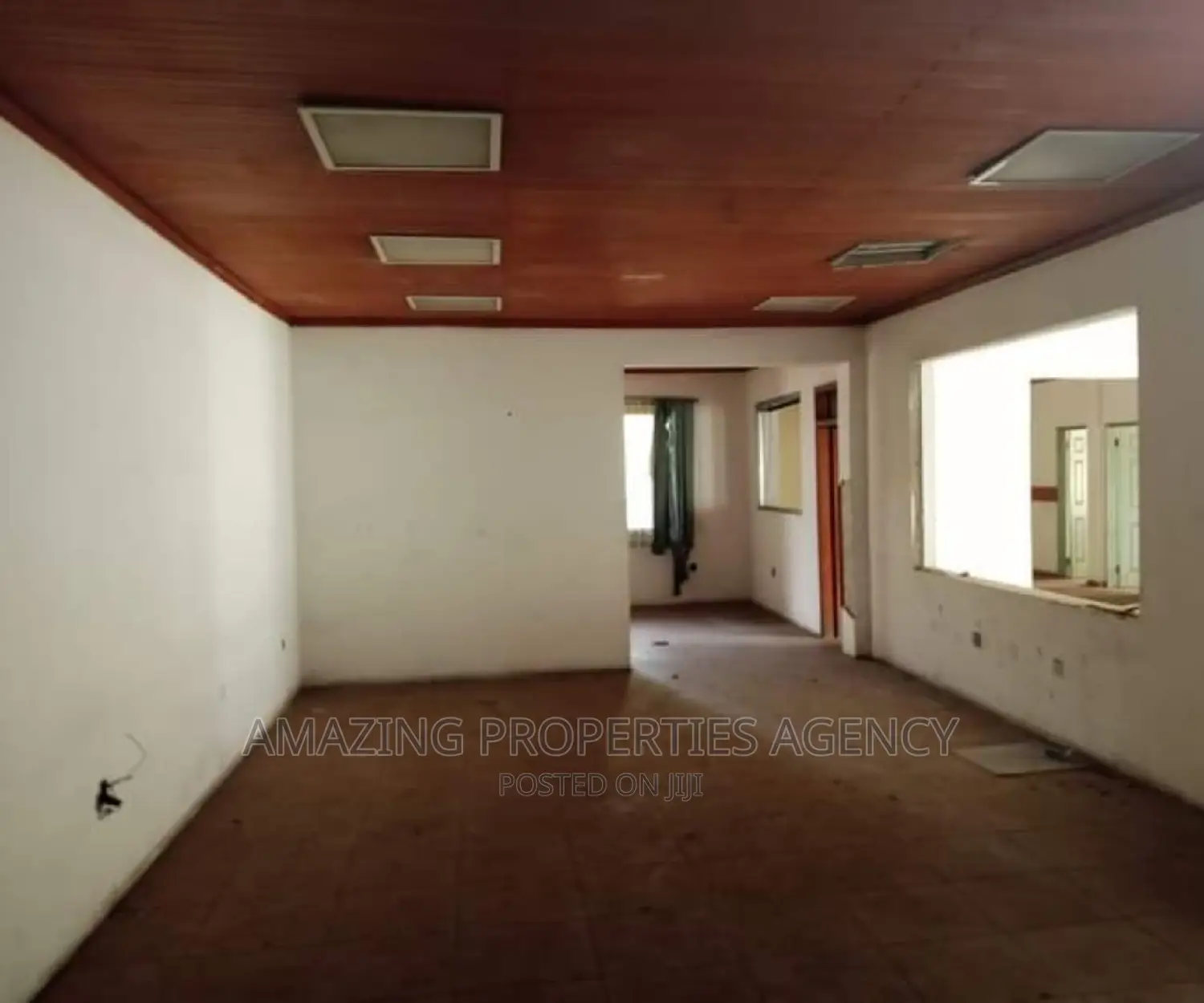 Office Building for Sale at Roman Ridge
