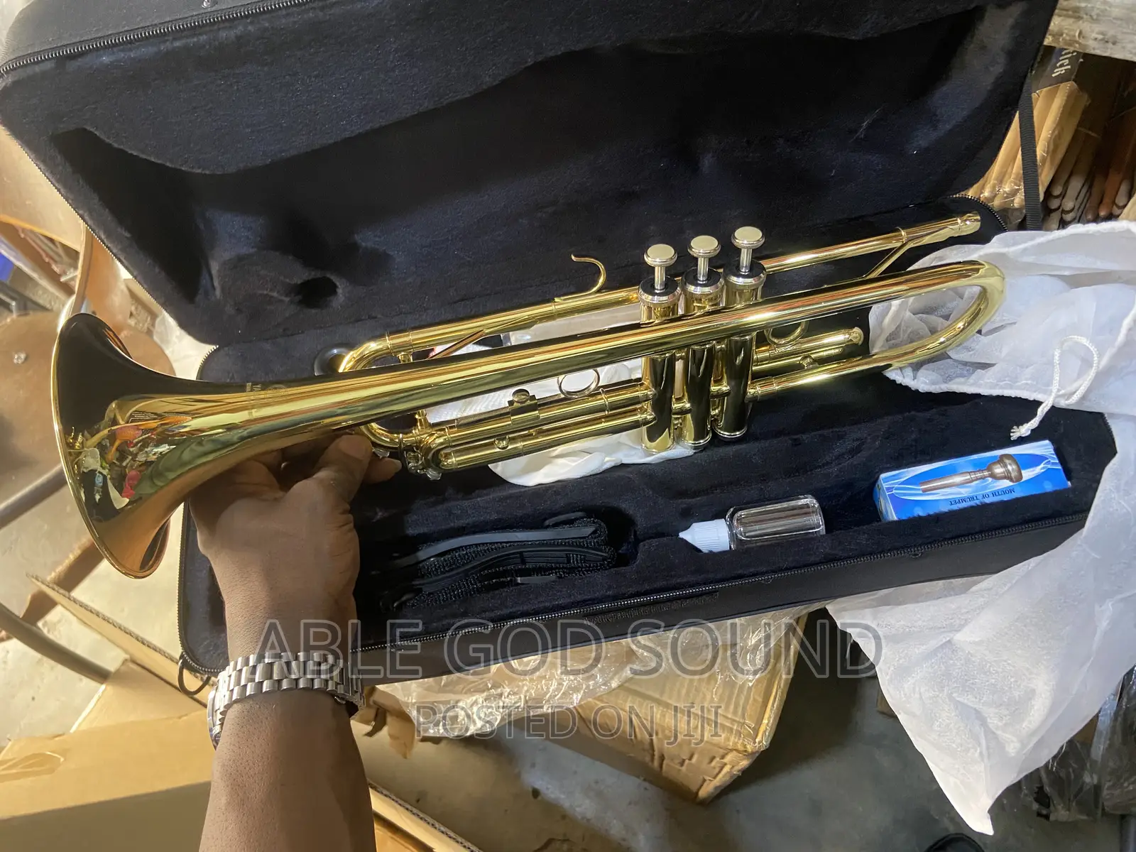 Yamaha Gold Trumpet