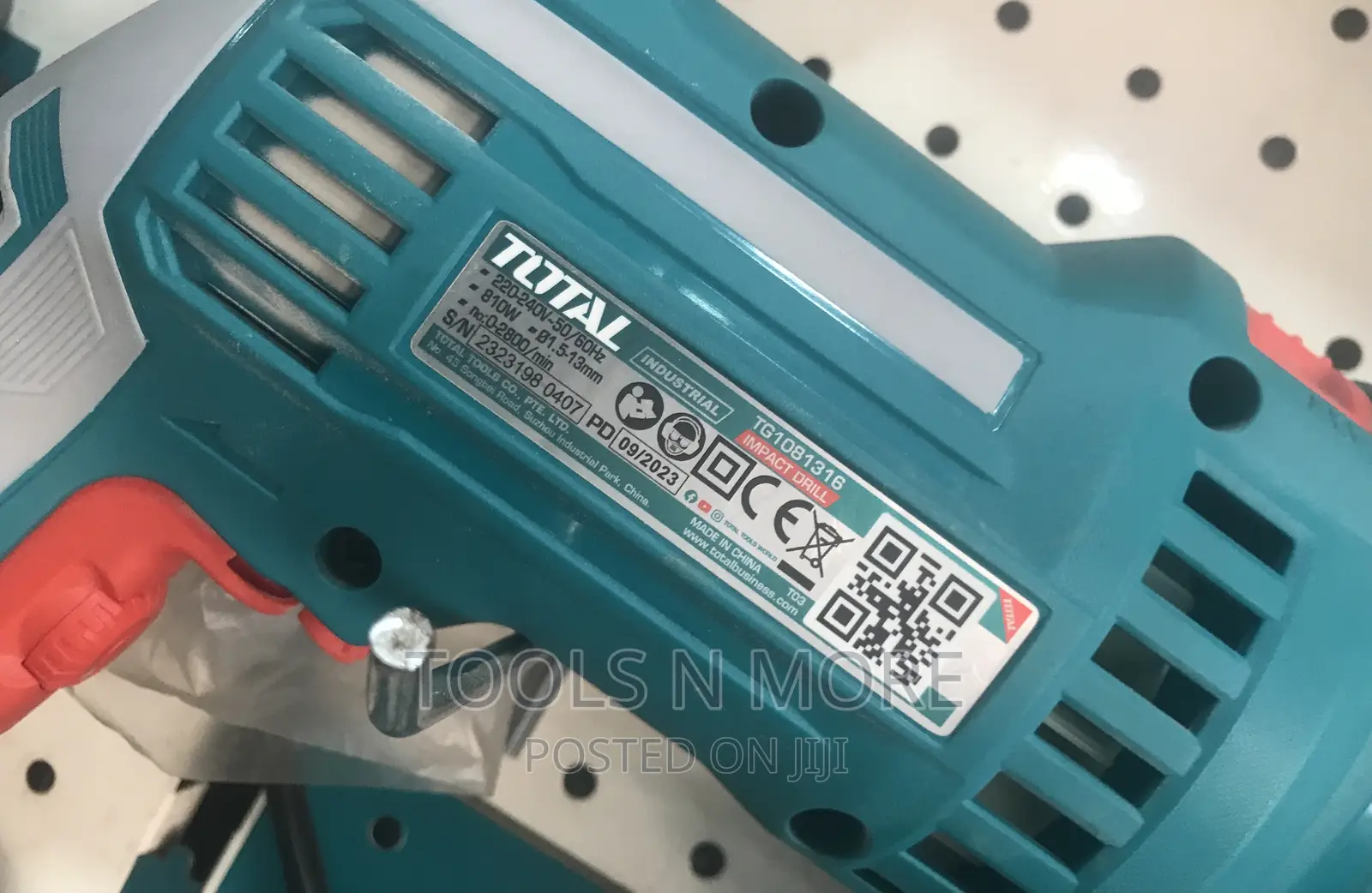 TOTAL Impact Drill 810W