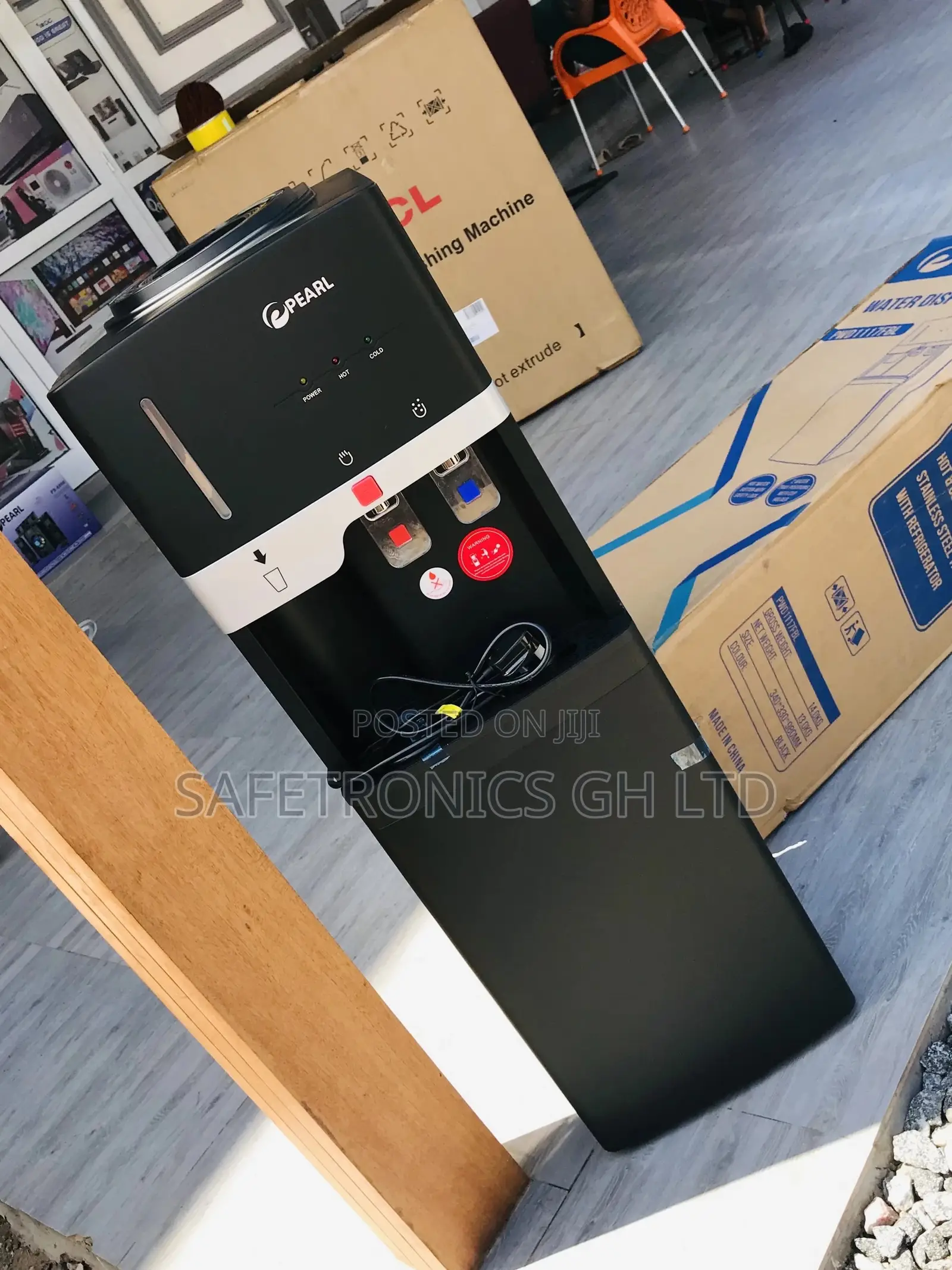 Black Pearl PWD-2116FBL Electric Water Dispenser Hot/Cold