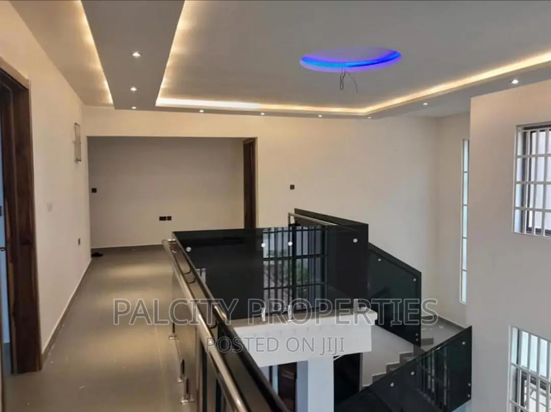 4bdrm House in Agric. Palcity, Kumasi Metropolitan for sale