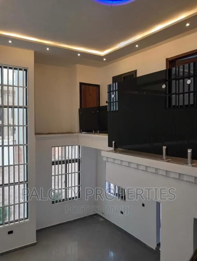 4bdrm House in Agric. Palcity, Kumasi Metropolitan for sale