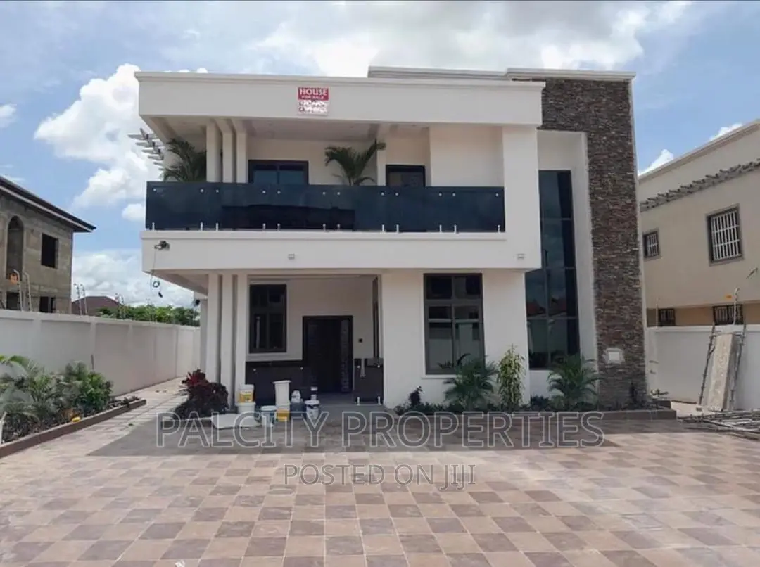 4bdrm House in Agric. Palcity, Kumasi Metropolitan for sale