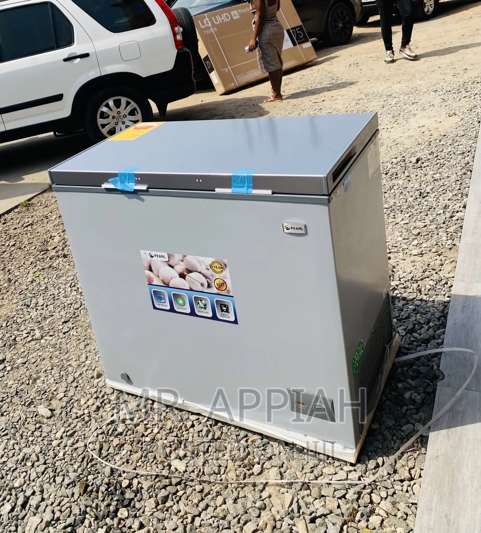 Extremely Cooling Pearl PCF-240 Single Door Freezer,Gray.