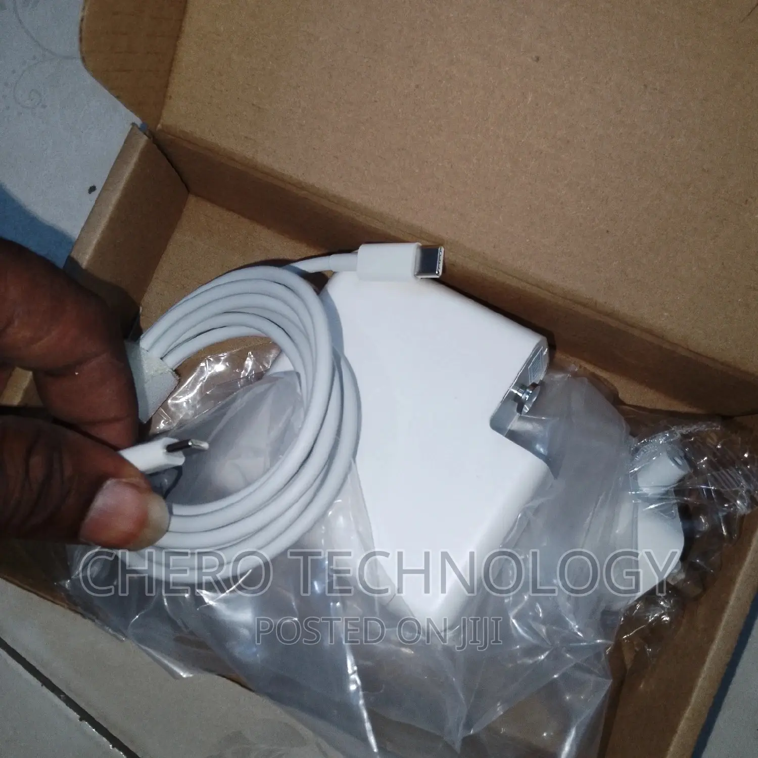Apple Type C Adapter 87W,96W,61W