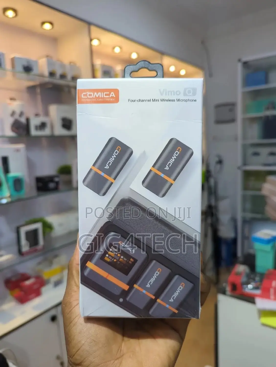 Comica Vimo Q 4 Channel Wireless Microphone