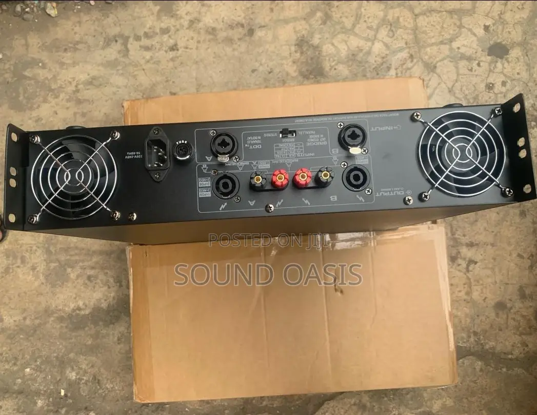 Peavey Cs2000- Stereo Power Amplifier (760w Per Cha At 4ohm)