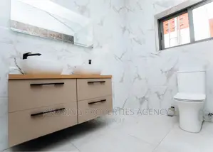 4bdrm House in East Legon for sale