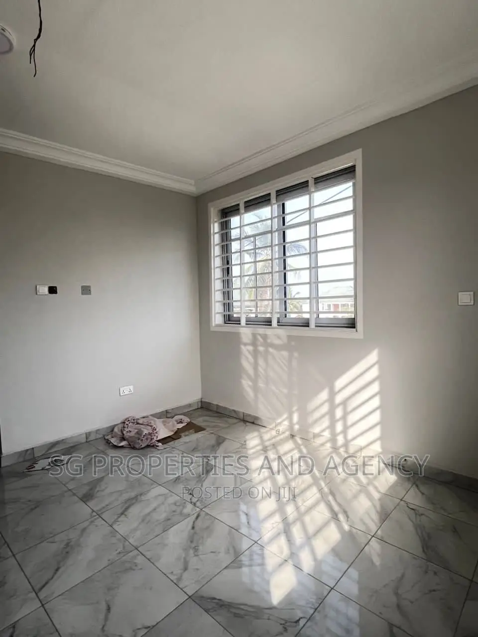 2bdrm Apartment in Community 17, Spintex for rent