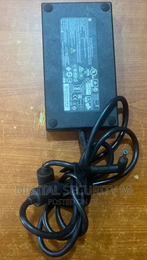 Hp 19.5v 10.3a 200w Small Bleu Pine