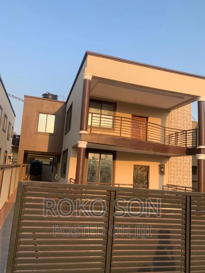 4bdrm Duplex in Dr Roko, East Legon for rent