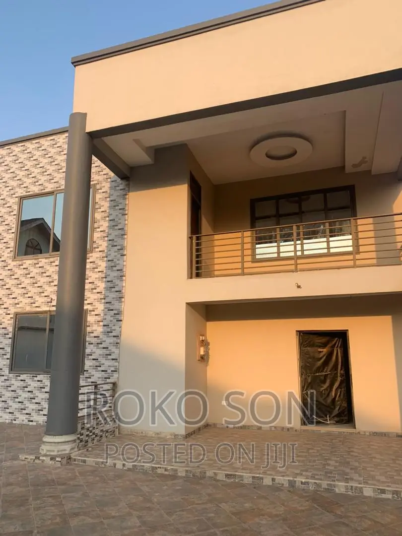 4bdrm Duplex in Dr Roko, East Legon for rent