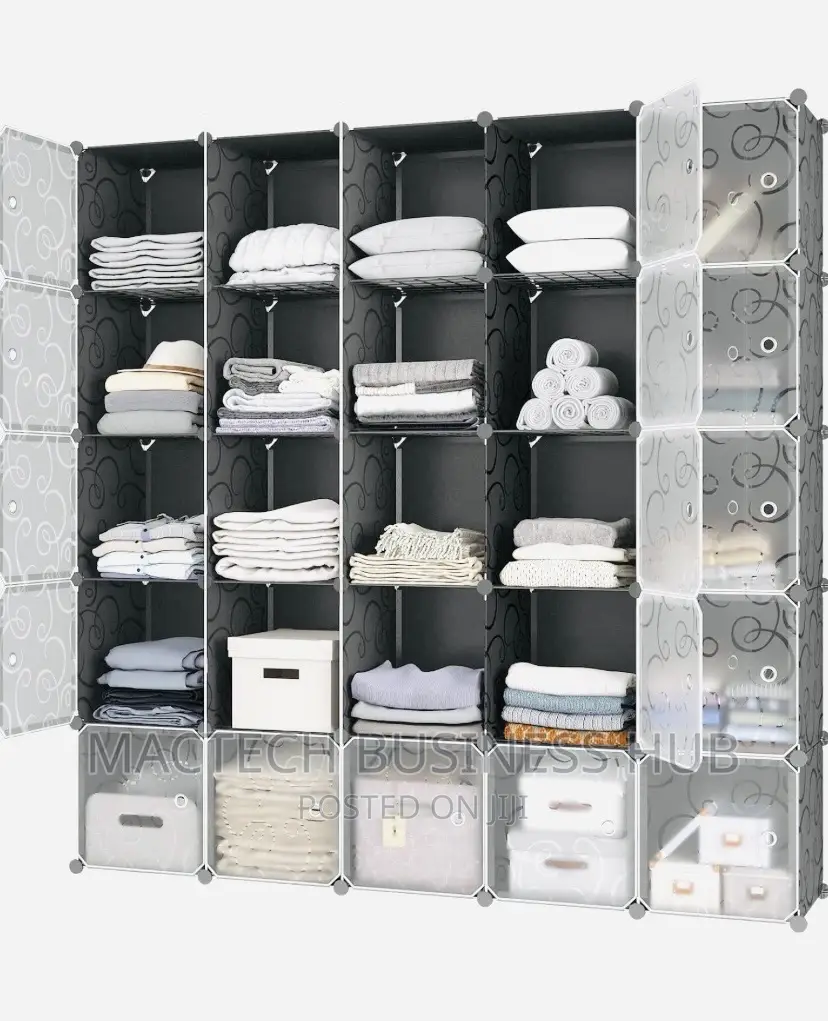 Portable Plastic Storage (25 Cubes)
