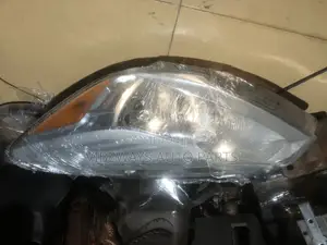 Ford Escape 2013 2014 Headlight