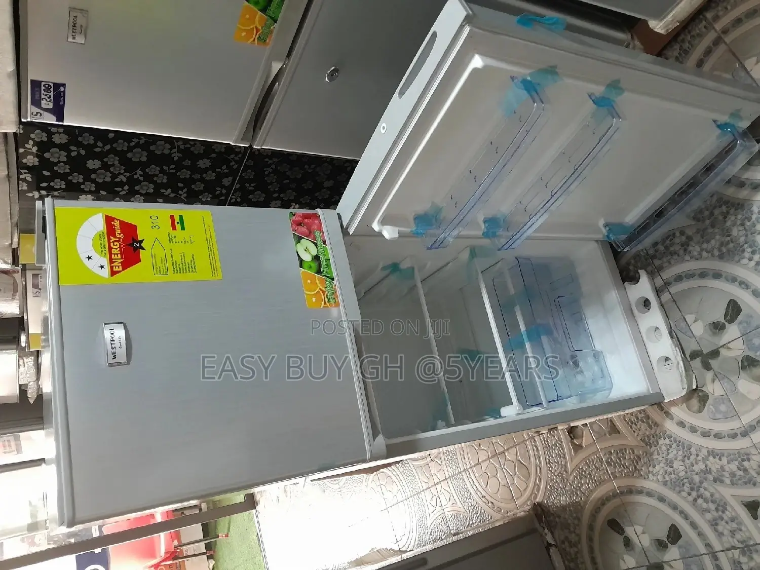 Westpool Refrigerator 94L