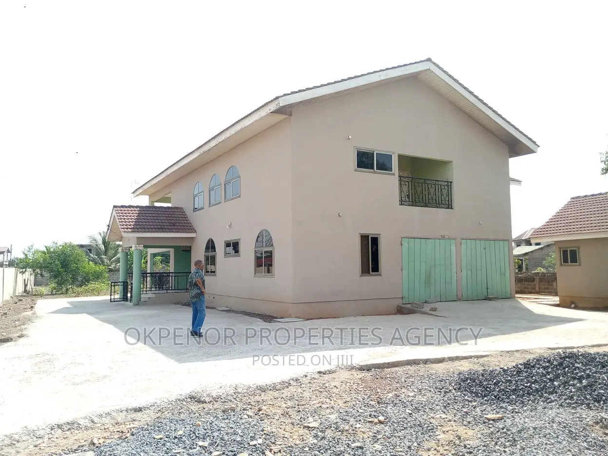 6bdrm House in Kpone, Tema Metropolitan for rent