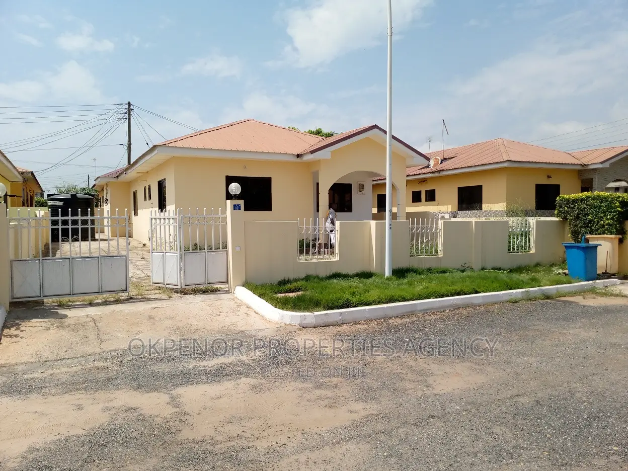 3bdrm House in Devtraco Estate, Tema Metropolitan for rent