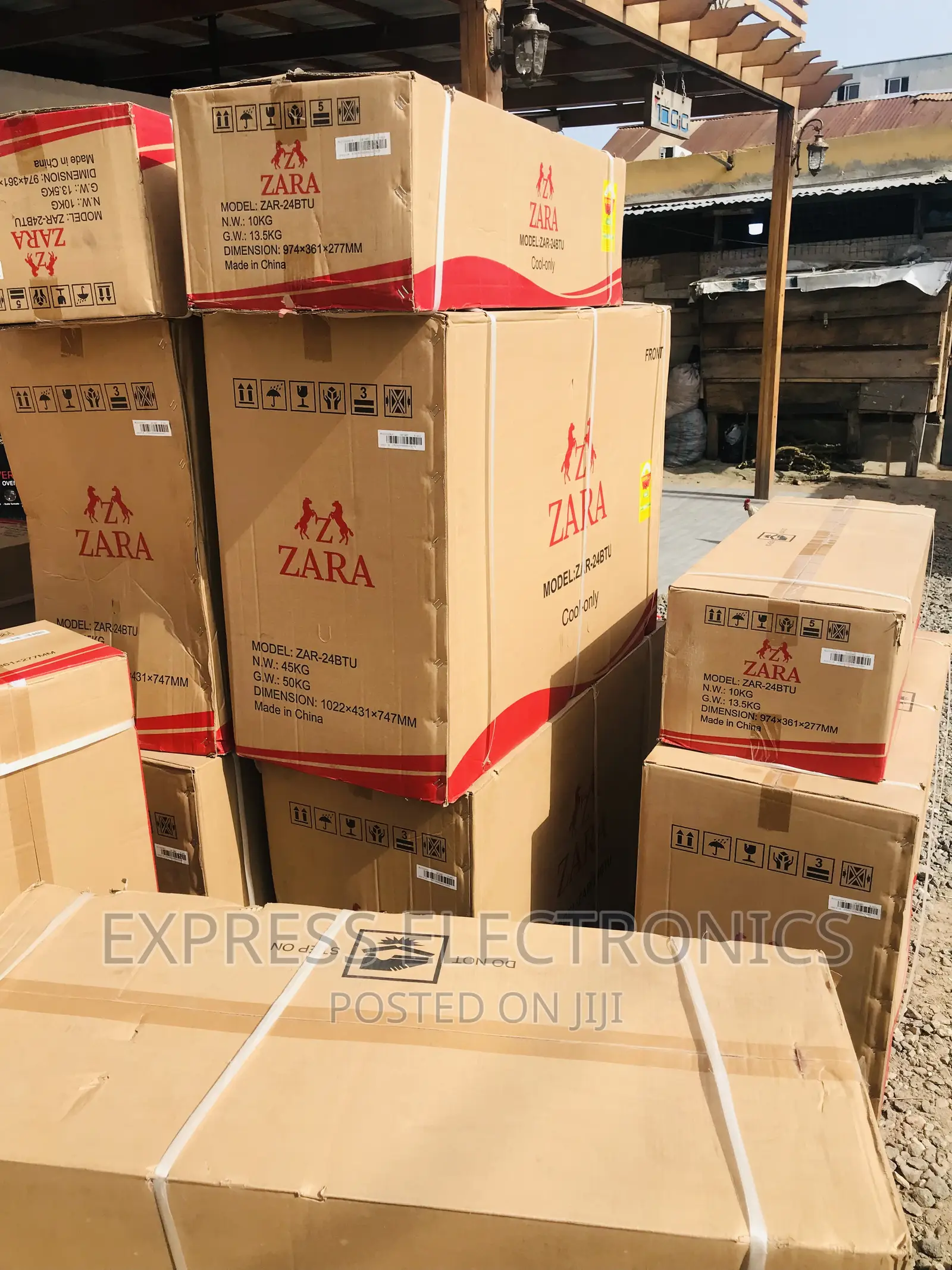 Copper Condenser Zara 1.5hp Split R410 Gas AC White