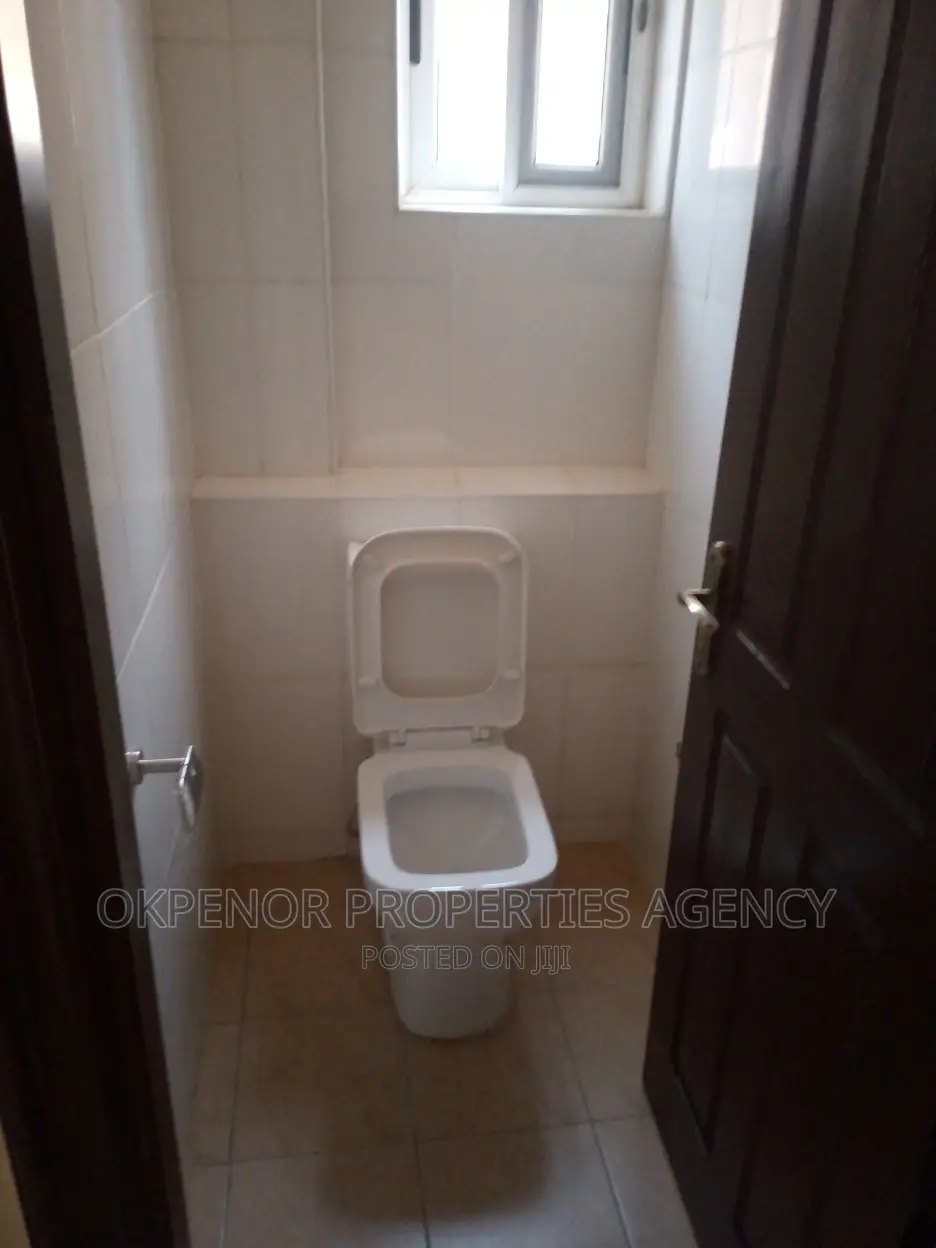 2bdrm Apartment in Tema Com25 for rent