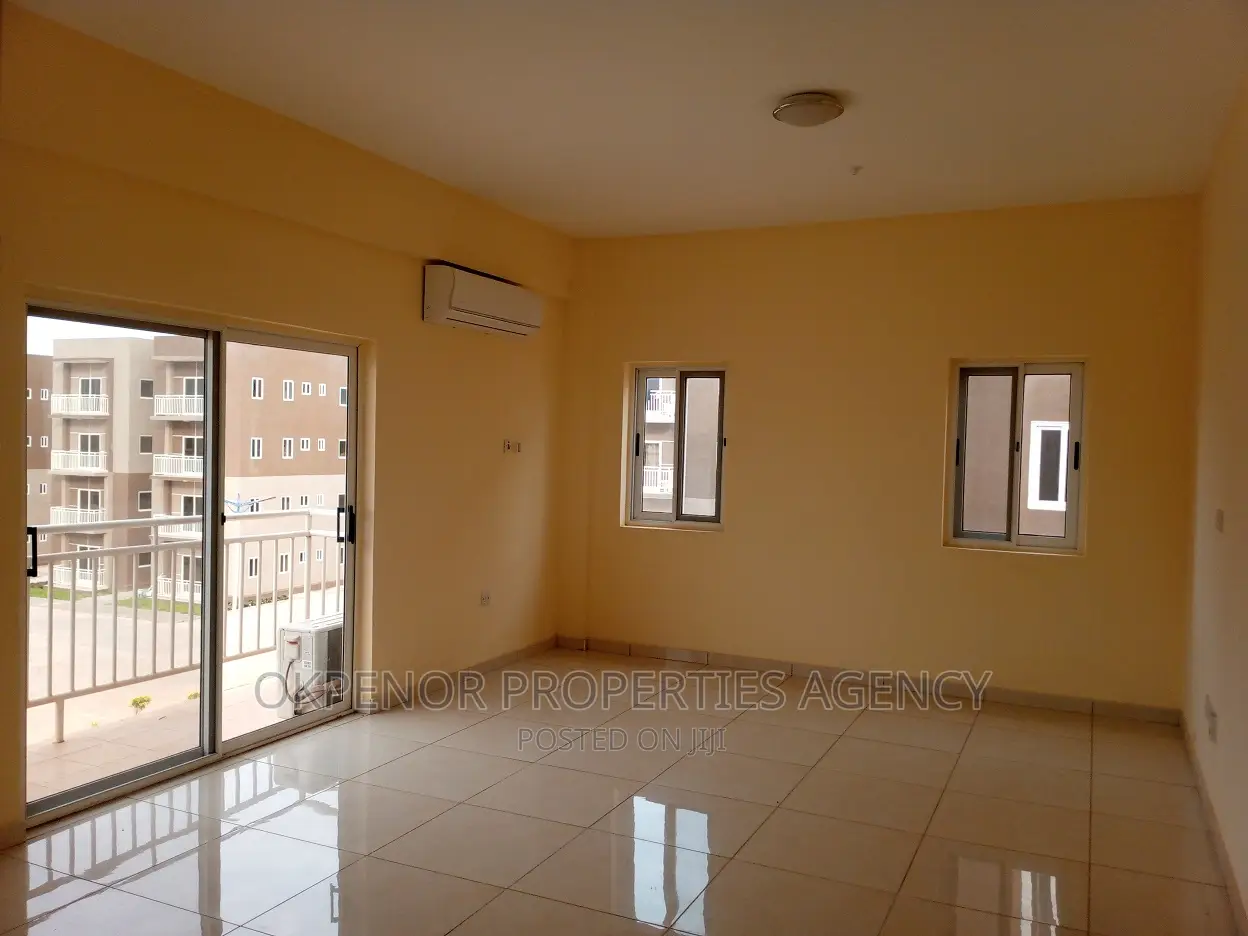 2bdrm Apartment in Tema Com25 for rent
