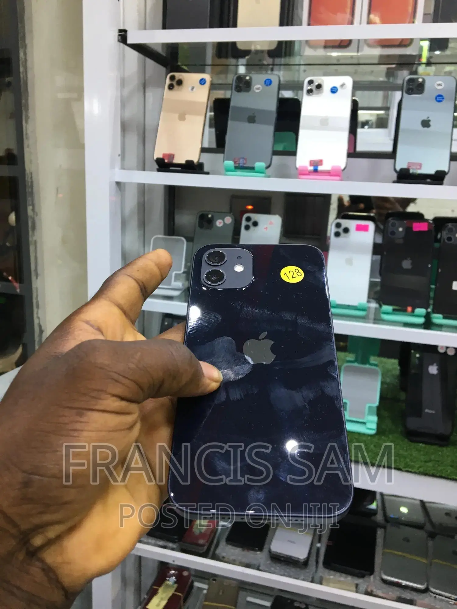 New Apple iPhone 11 128 GB Black