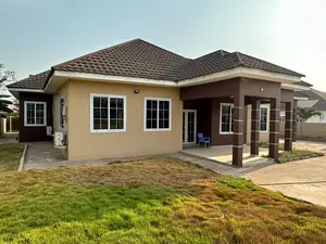 5bdrm House in Devtraco Estate, Tema Metropolitan for sale