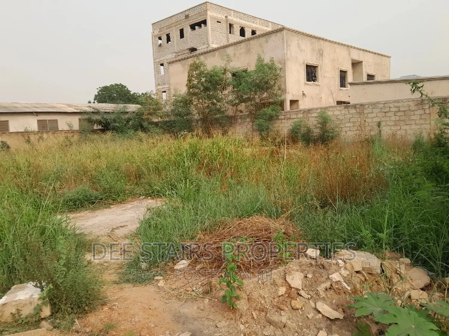 A Plot of Land for Sale Behinde Trade Fair Labadi Tsse Addo