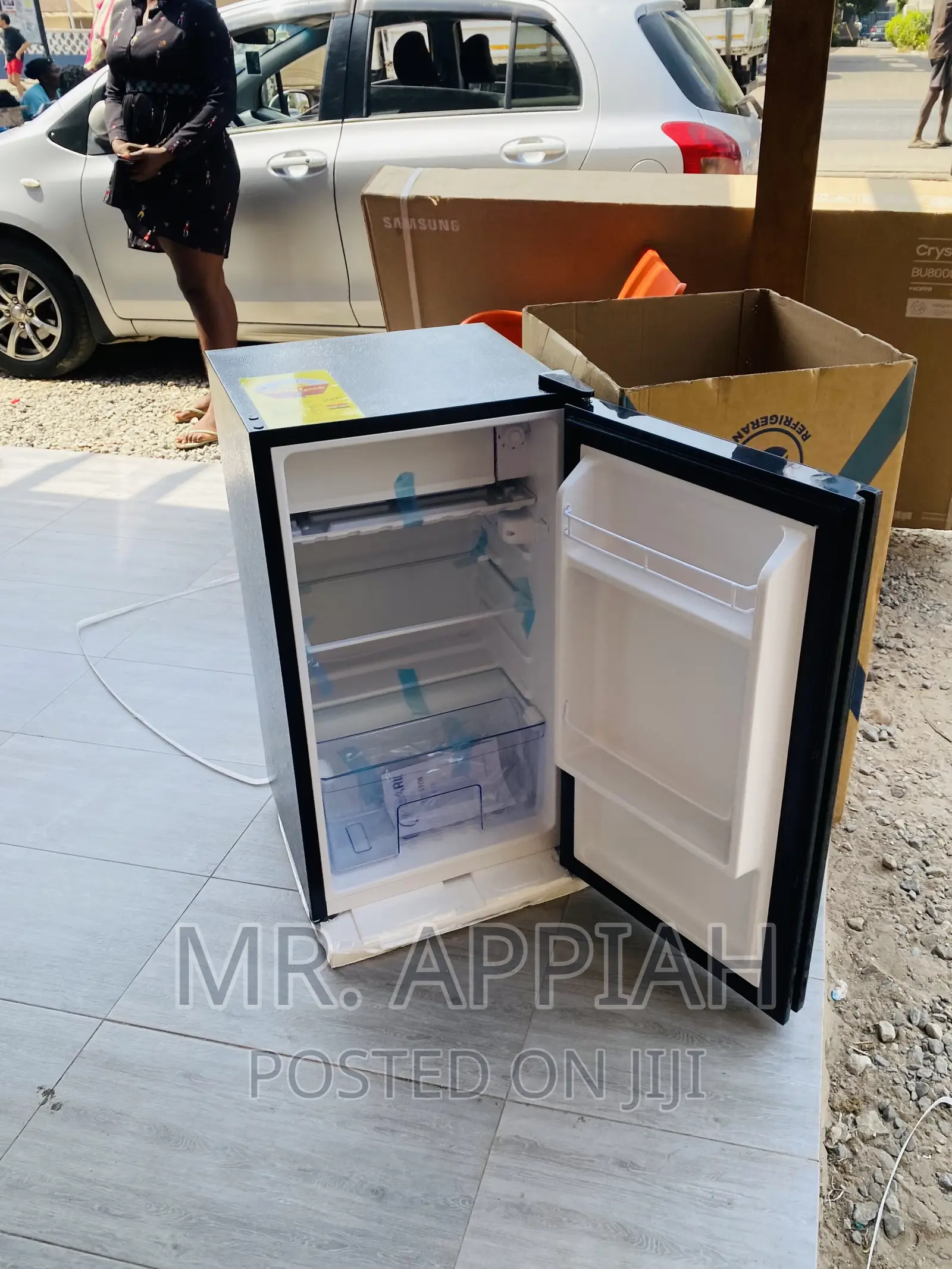 Sleek Design Pearl Pf-109single Door Electric Fridge,Mirror