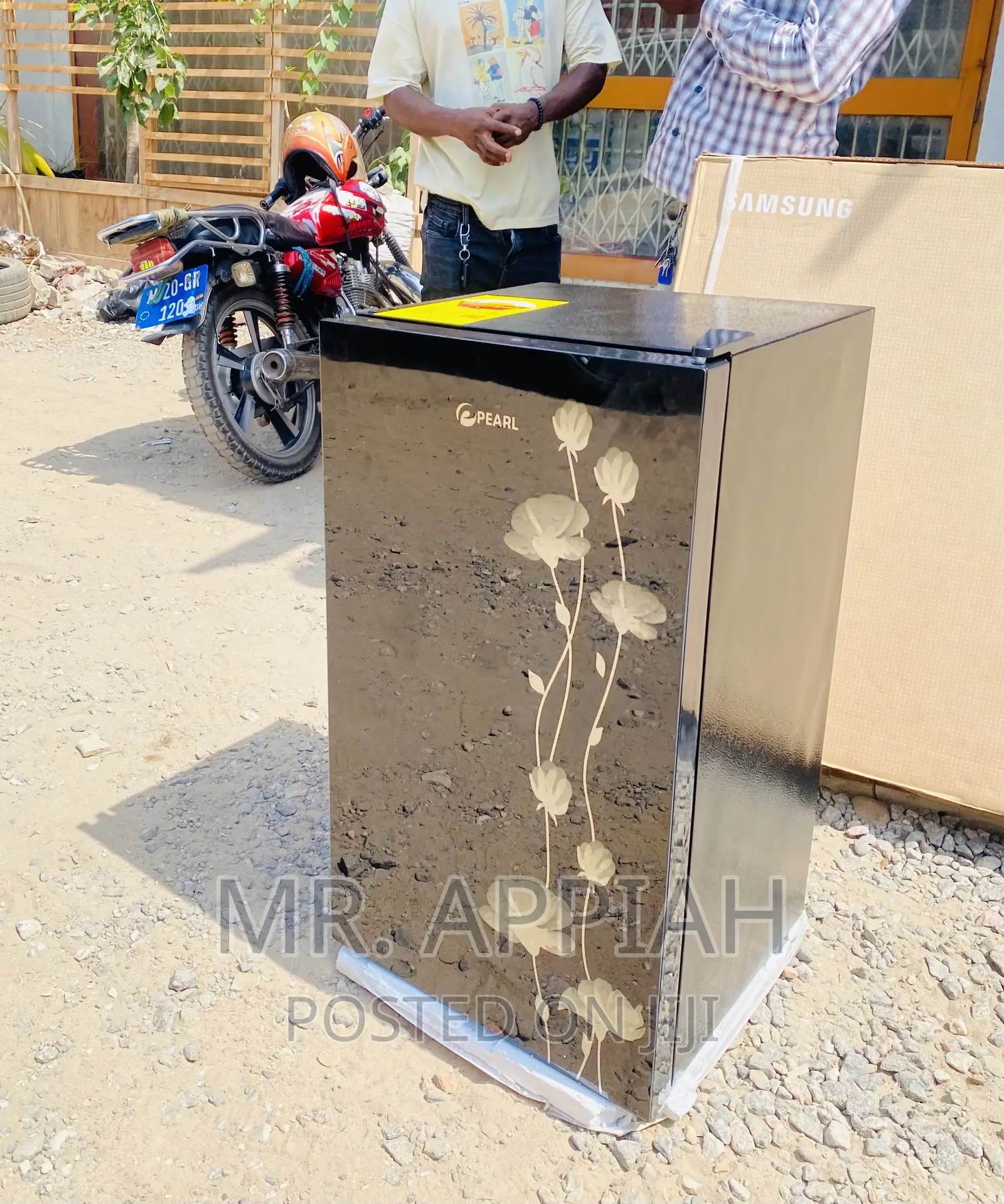 Fast Cooling Pearl PF-109 Single Door Fridge(Mirror).