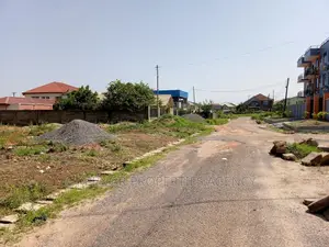 Plot for Sale at Tema Com25