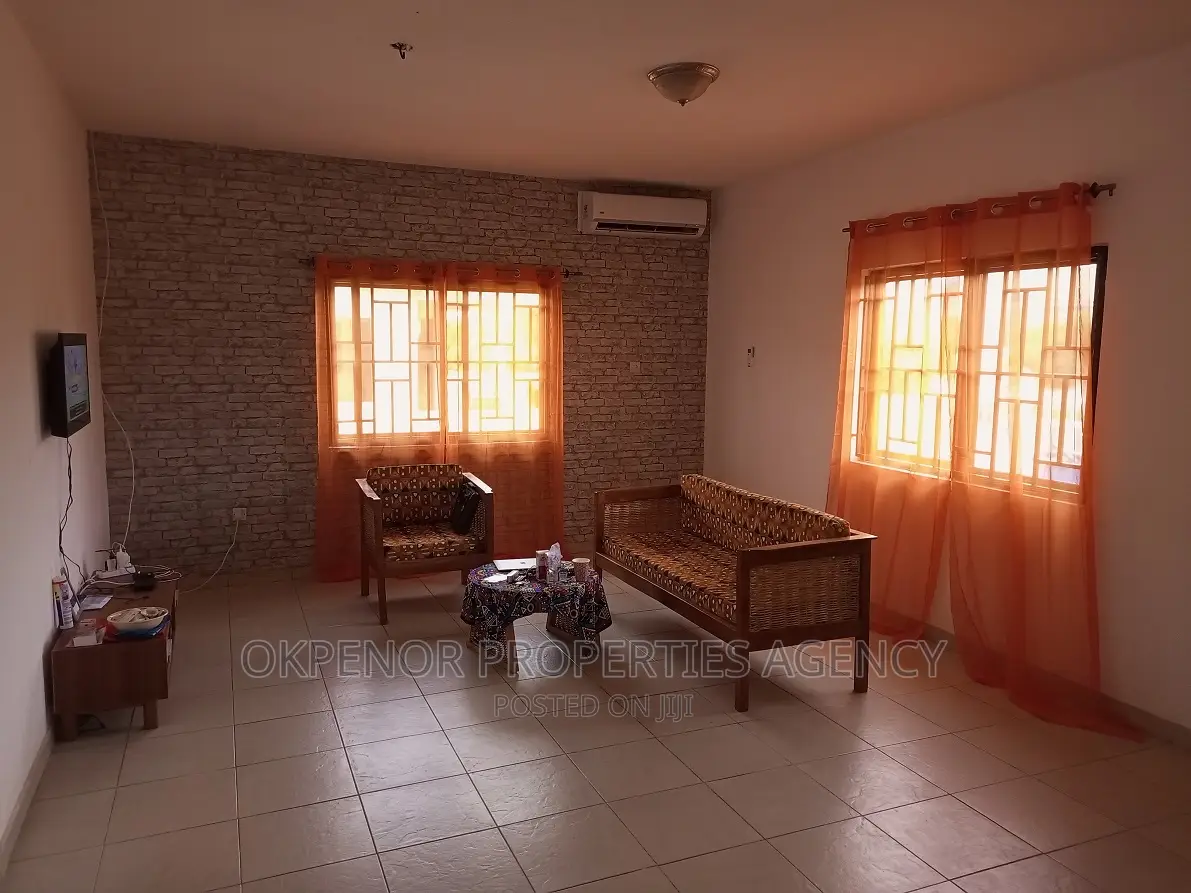 2bdrm House in Devtraco Estate, Tema Metropolitan for rent