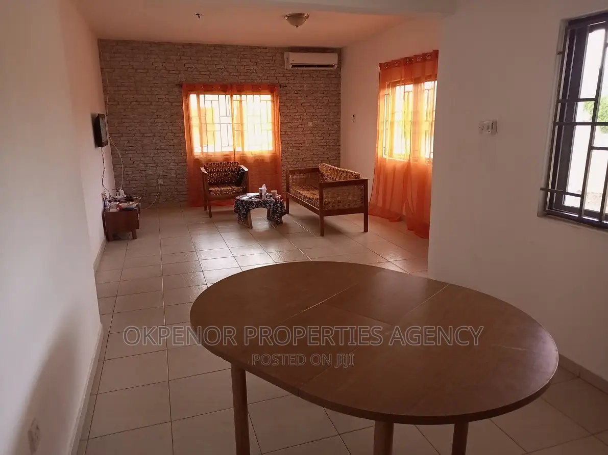 2bdrm House in Devtraco Estate, Tema Metropolitan for rent