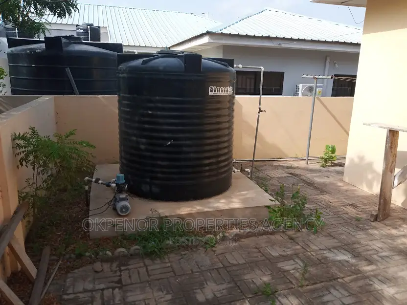 2bdrm House in Devtraco Estate, Tema Metropolitan for rent
