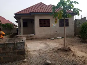 3bdrm House in Com25 Annex, Tema Metropolitan for sale